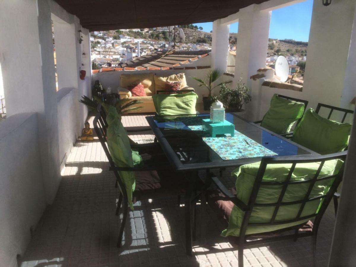 לינה וארוחת בוקר אלקלה לה ריאל Casa Grande מראה חיצוני תמונה